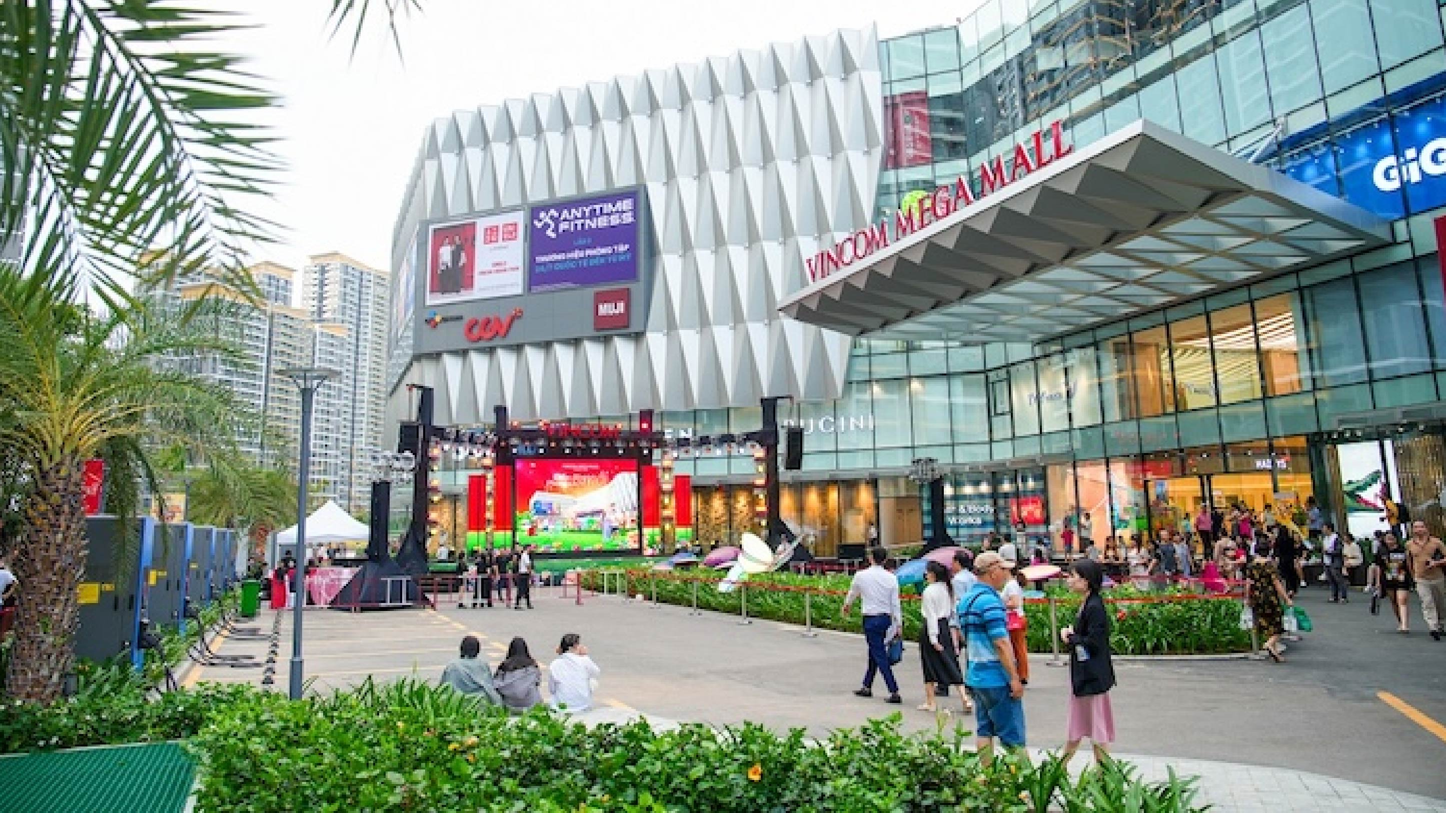 VINCOM MEGA MALL